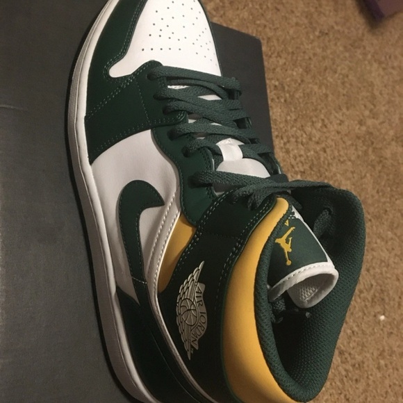 Jordan 1 Mid Sonics - 554724-371 Raffles & Where to Buy Air Jordan Mid Sonics Sneakers in Forest Green and White
